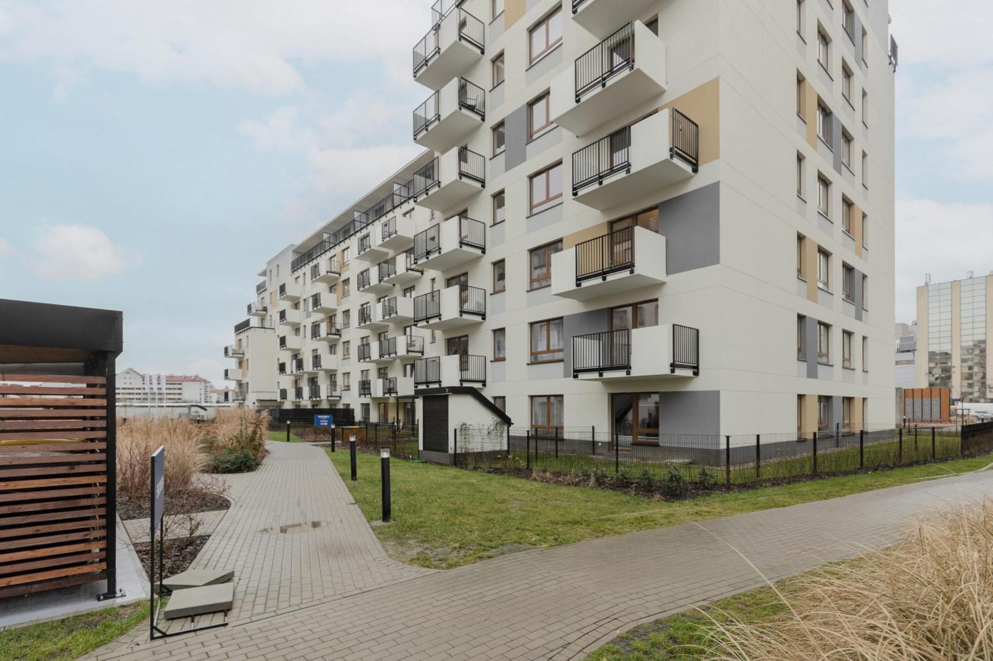 Appartement Optykow Spacious & Cosy With Parking By Renters