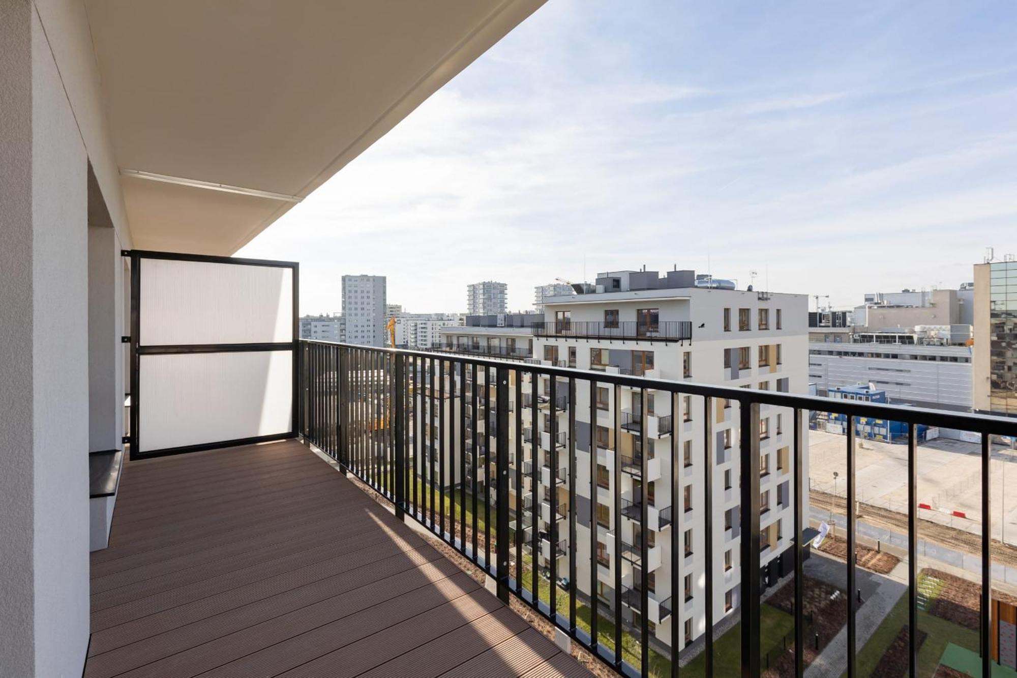 Optykow Spacious & Cosy With Parking By Renters * Warschau